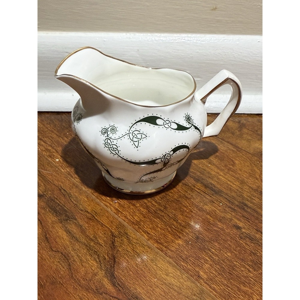 Royal Tara Fine Bone China Creamer Celtic Knot Pattern